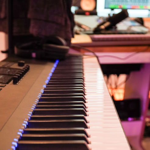 Wave&Sound, Leopold Hartzsch, Chris Lass, Piano, Klavier, Studio,